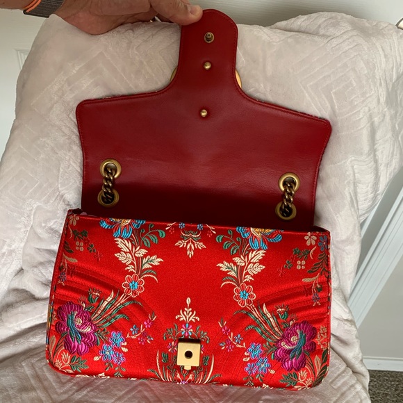 ‼️SOLD‼️ Gucci Marmont Medium Bag - Picture 6 of 8